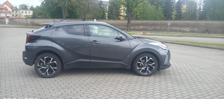 Toyota C-HR cena 105000 przebieg: 74000, rok produkcji 2020 z Kleczew małe 37